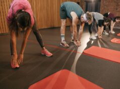 Pilates dan Bagian Tubuh yang Dilatih, dari Perut hingga Leher mat pilates perlengkapan