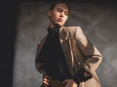 Mau Jadi Model? Kenali Fungsi Composite Card untuk Kariermu